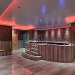 Mimi Hotel