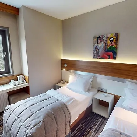 Hotel Mimi 4*